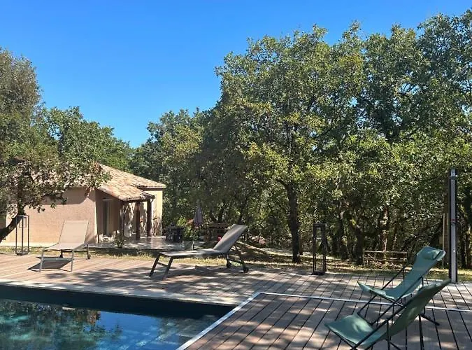 펜션 Ethic Simple & Chic *